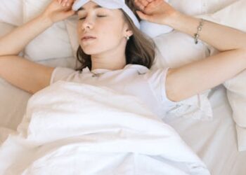 Unlock Better Sleep: 5 Ways White Noise Therapy Can Help