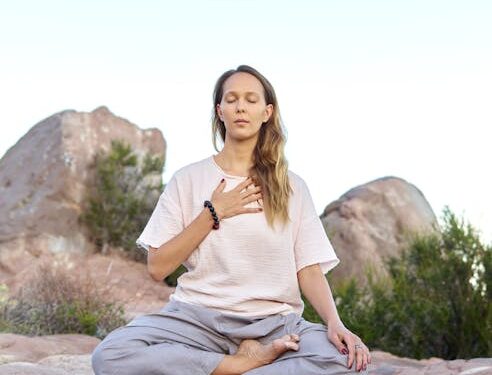 Unlock Emotional Health: The Power of Mindfulness for Navigating Stress